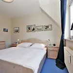 Brise Duenenhaus Christa App 18 *